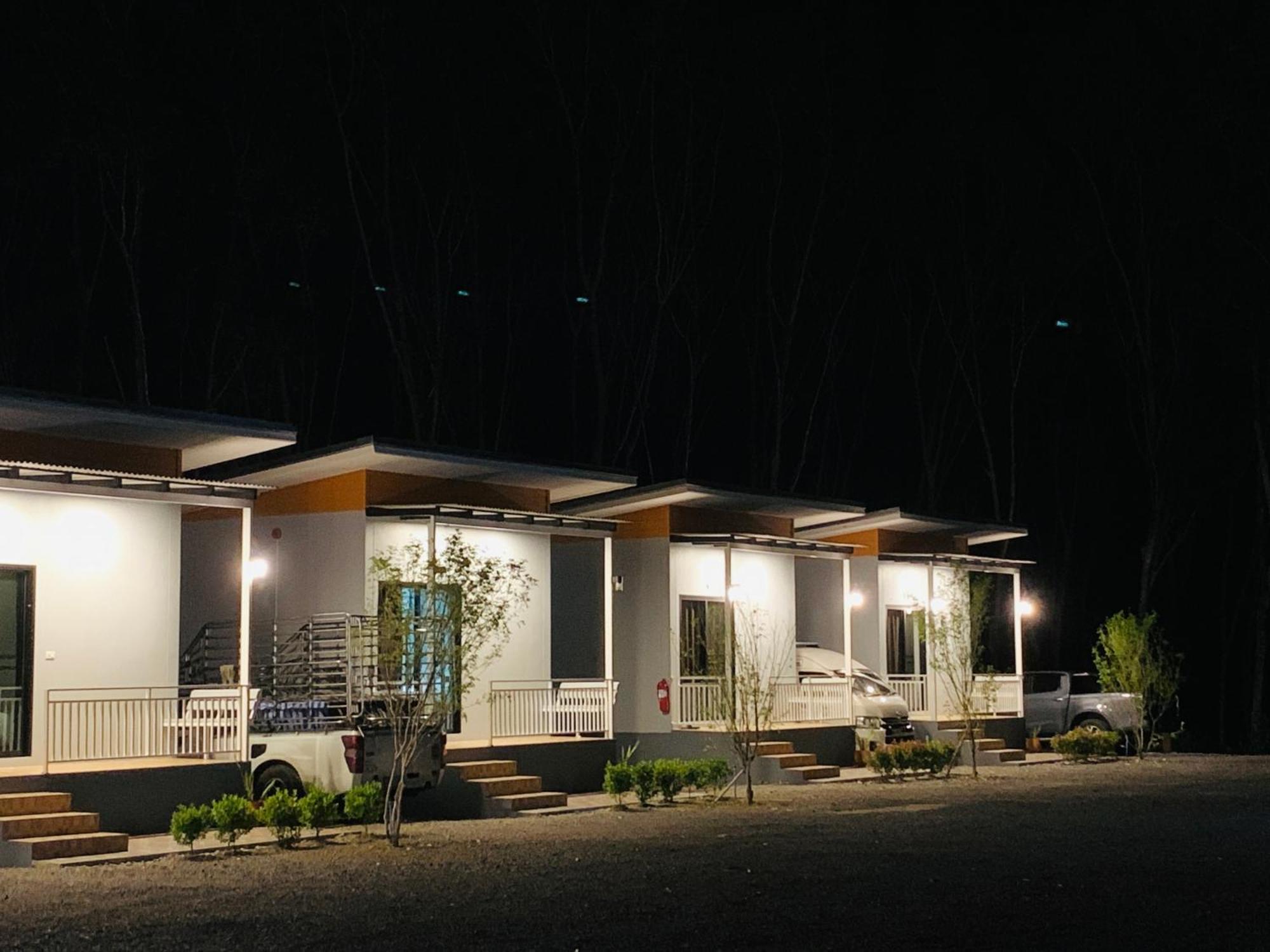 Suanvadee Resort สวนวดี รีสอร์ท Don Sak Extérieur photo