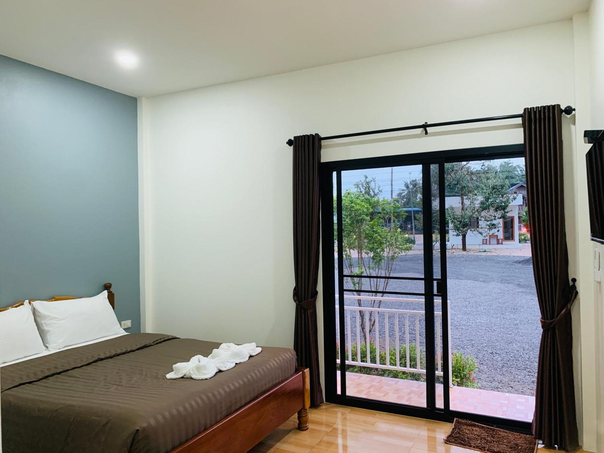 Suanvadee Resort สวนวดี รีสอร์ท Don Sak Extérieur photo