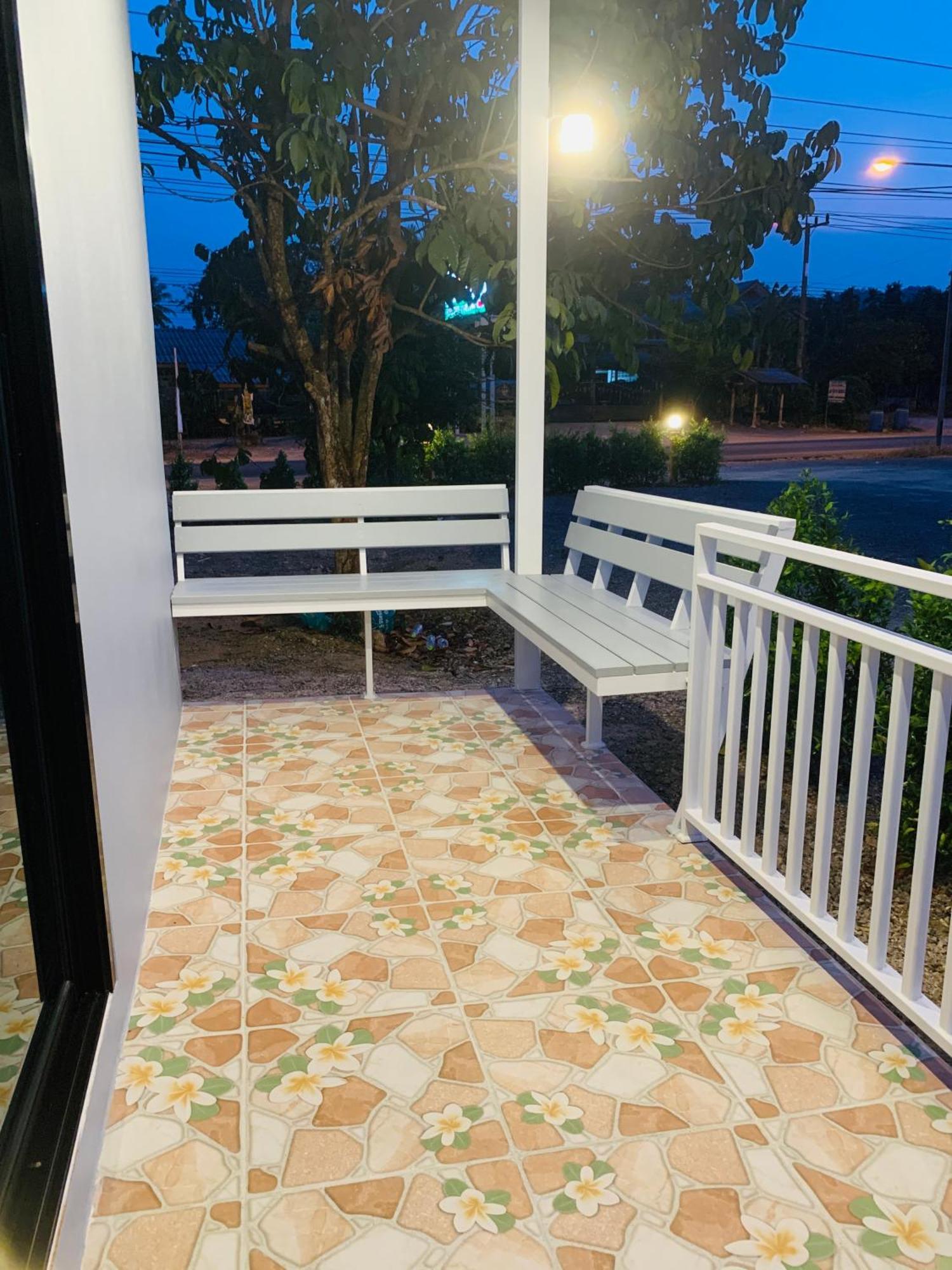 Suanvadee Resort สวนวดี รีสอร์ท Don Sak Extérieur photo