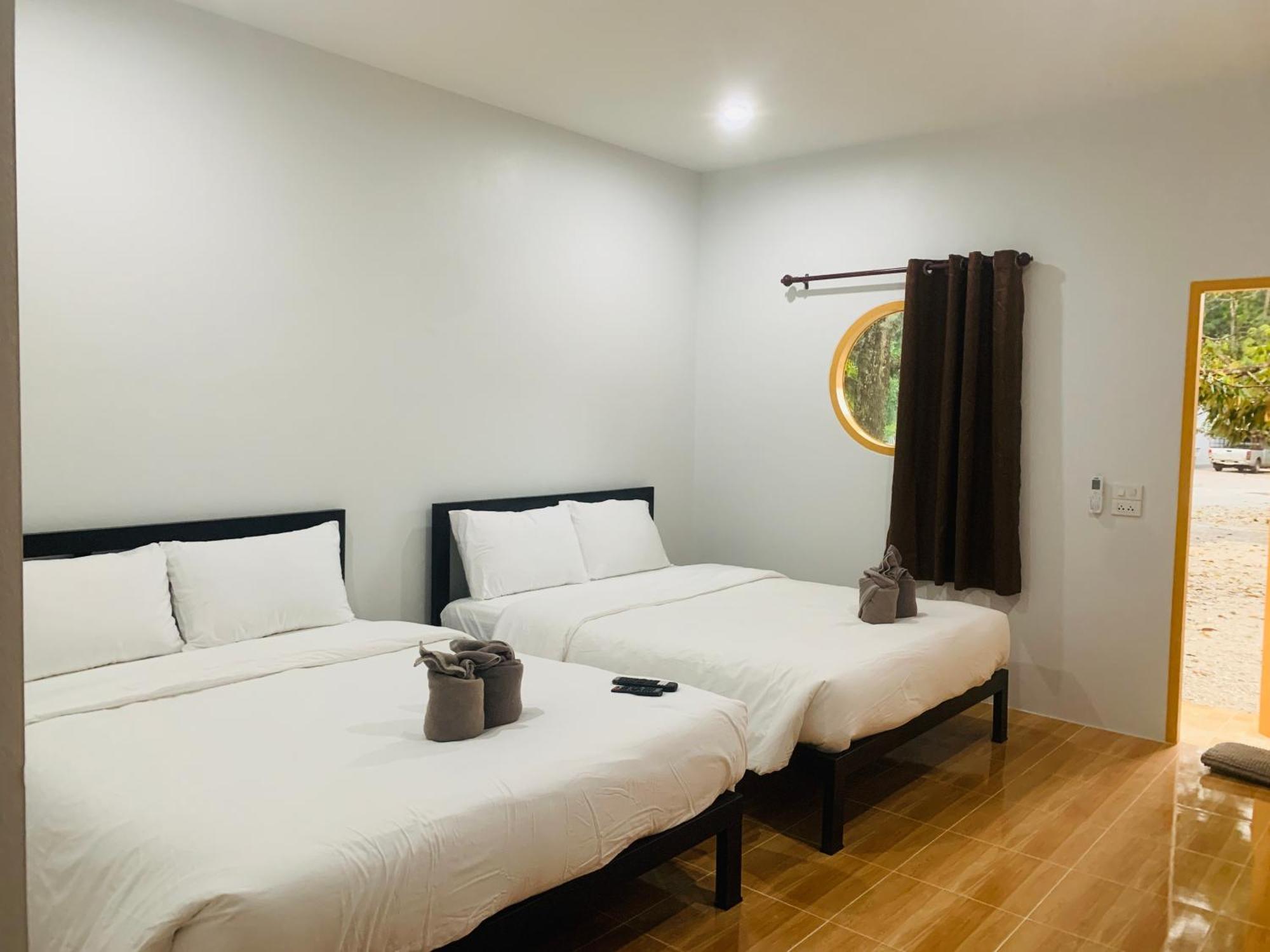 Suanvadee Resort สวนวดี รีสอร์ท Don Sak Extérieur photo